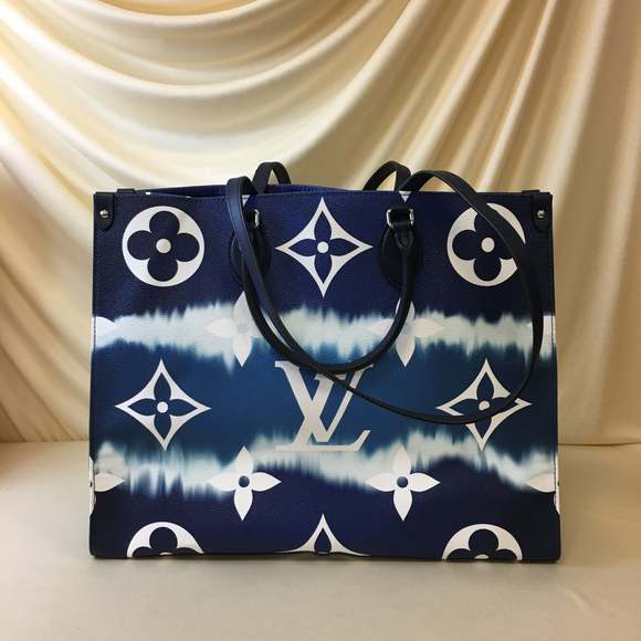 Louis Vuitton Blue Escale Monogram Giant OnTheGo Tote GM Sku# 69042 - Picture 3 of 10